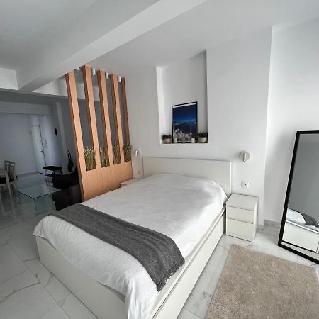 Modern 1-Bedroom Apartment In The City Center 테살로니키 외부 사진